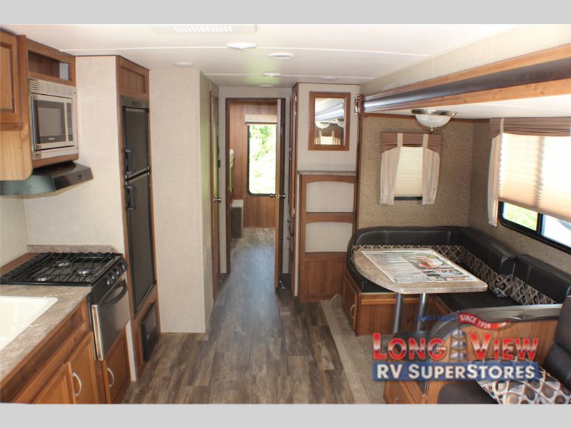 Gulf Stream Conquest Travel Trailer Interior