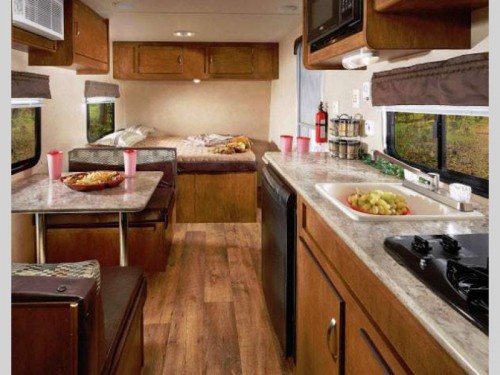 Wildwood X Lite FS travel trailer Interior