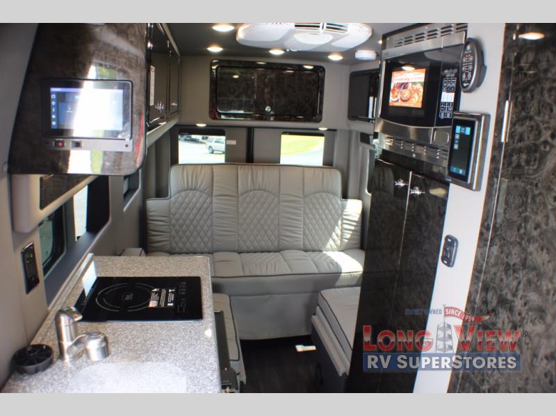 Fleetwood Irok Interior
