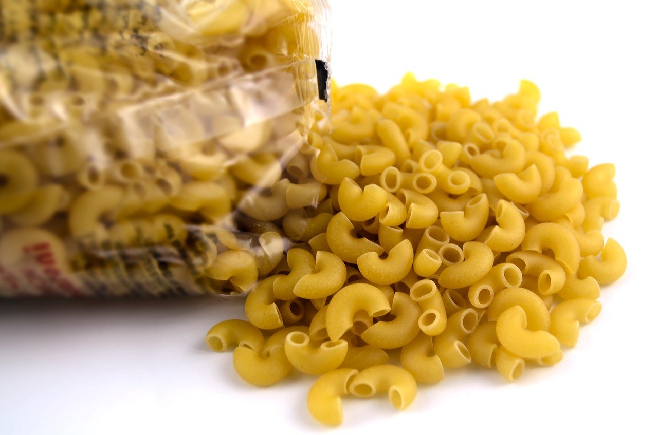 macaroni-3558783_1280