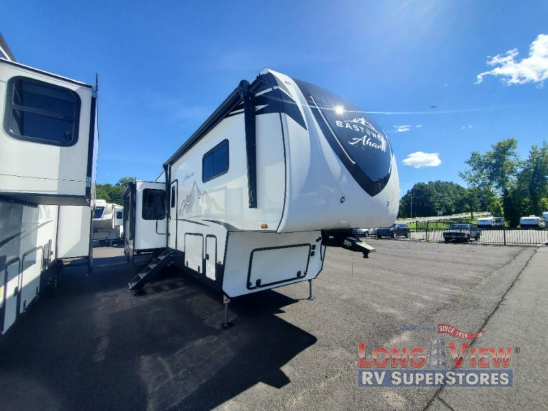 East to west Ahara fifth wheel main image